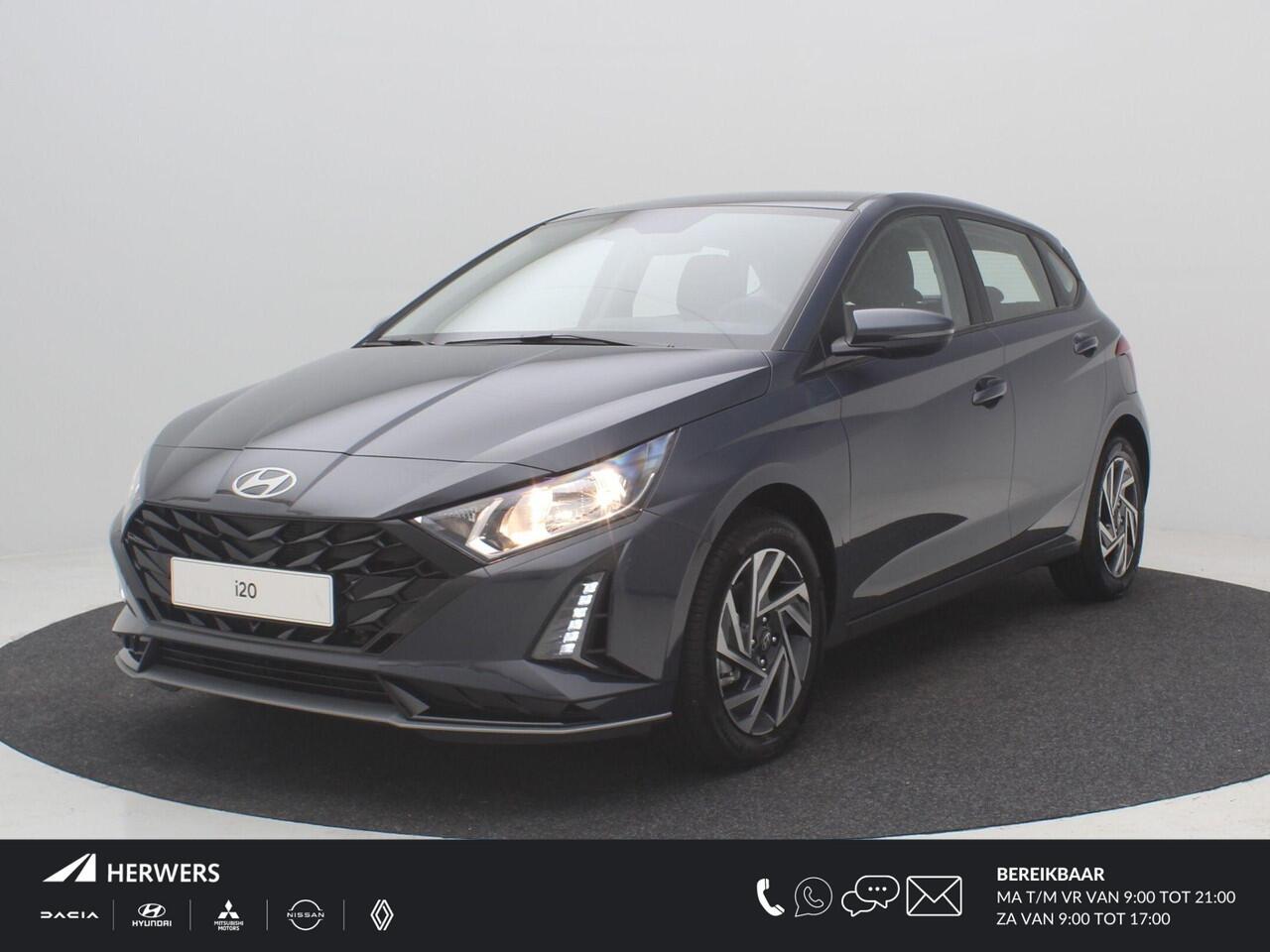 Hyundai I 20 1.0 T-GDI Comfort / ¤ 1.000,- Voordeel Op Nieuwprijs / Rijklaarprijs / Direct Leverbaar / Navigatie / Cruise control / Apple Carplay + Android Auto / Airco / LMV / Achteruitrijcamera /