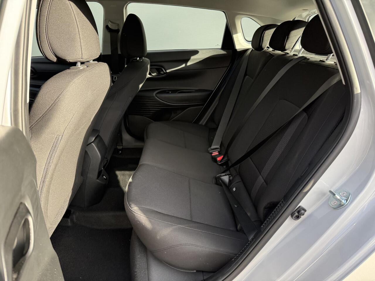 Hyundai I 20 1.0 T-GDI Comfort / Apple Carplay & Android Auto / Airco / Navigatie / Achteruitrij Camera / Cruise /