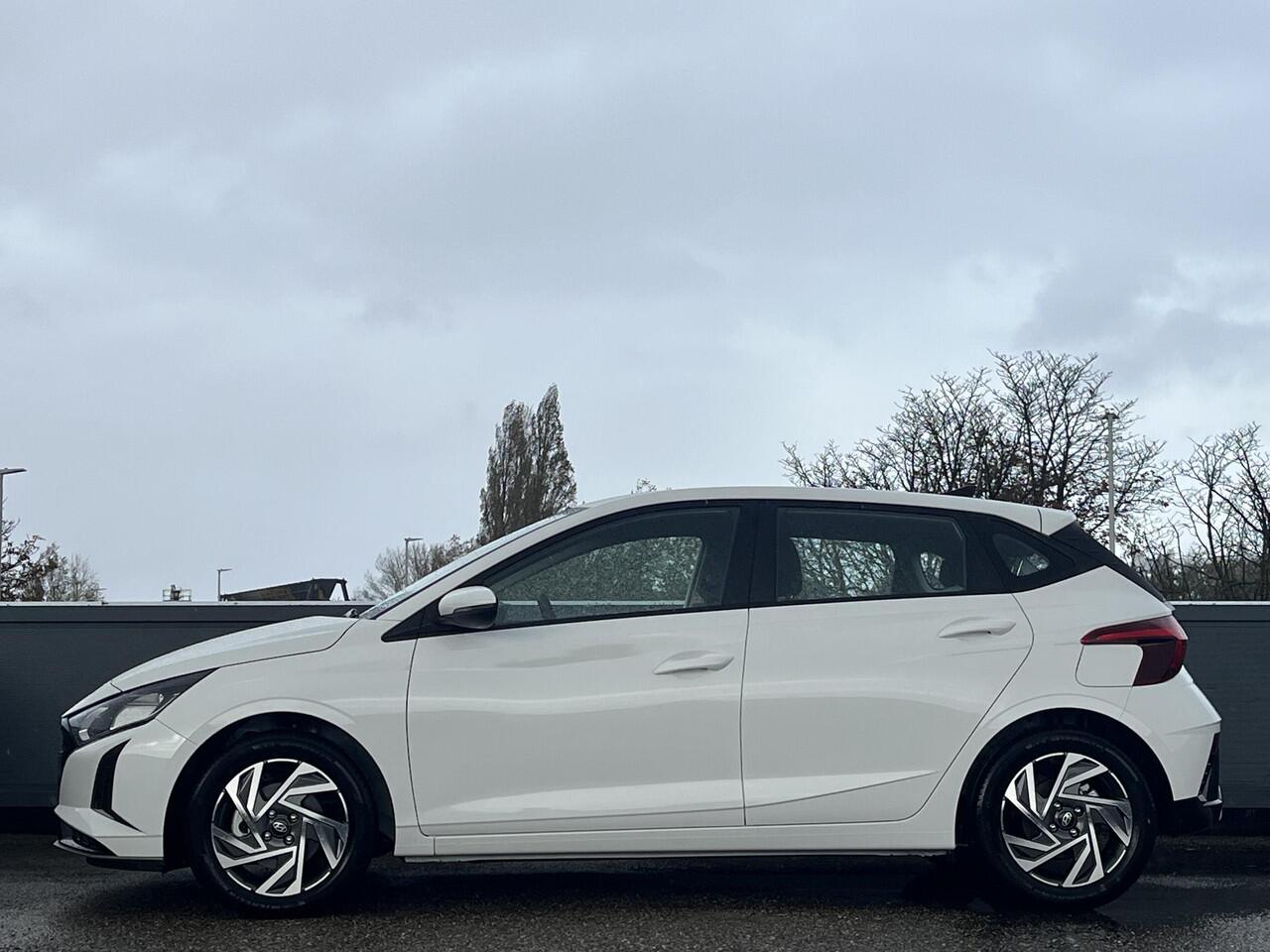 Hyundai I 20 1.0 T-GDI Comfort | Camera | Navigatie | Apple CarPlay Android Auto |