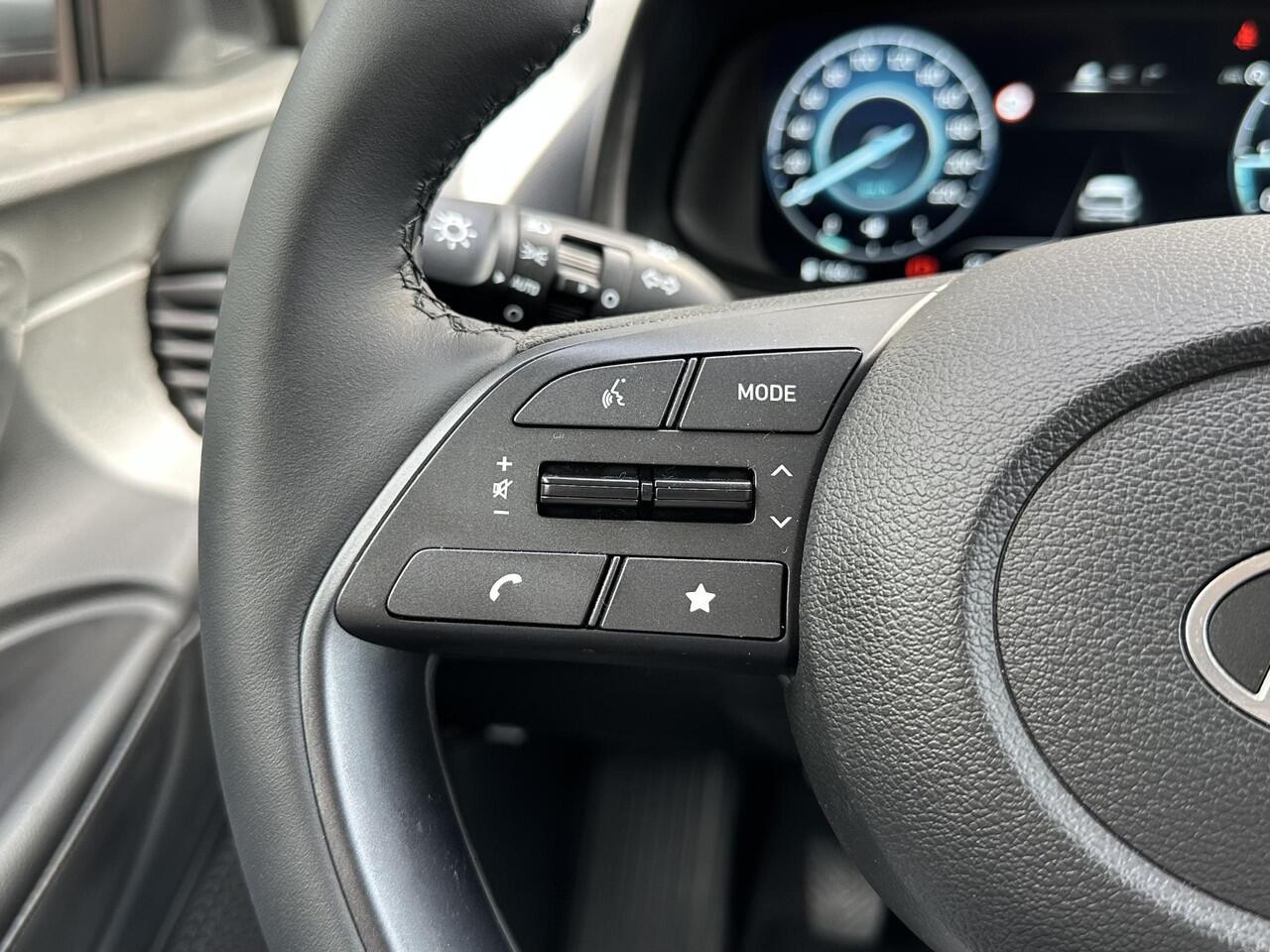 Hyundai I 20 1.0 T-GDI Premium / Bose Audio / Stuur + Stoelverwarming / Navigatie / Apple Carplay + Android Auto / Automatische Airco /