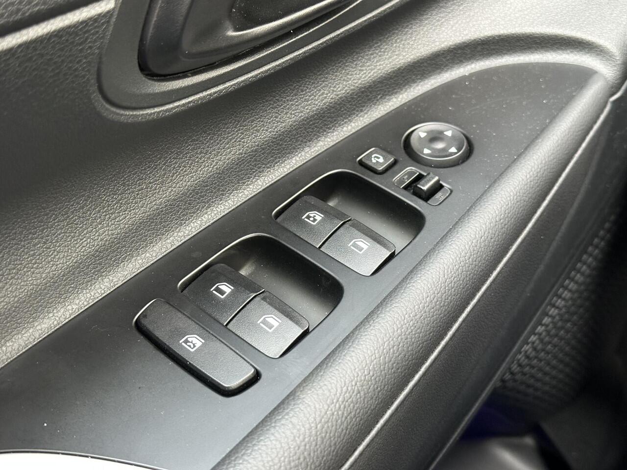 Hyundai I 20 1.0 T-GDI Comfort / Navigatie / Cruise / Elektrische Ramen V+A / Apple Carplay & Android Auto / 16'' LM Velgen /