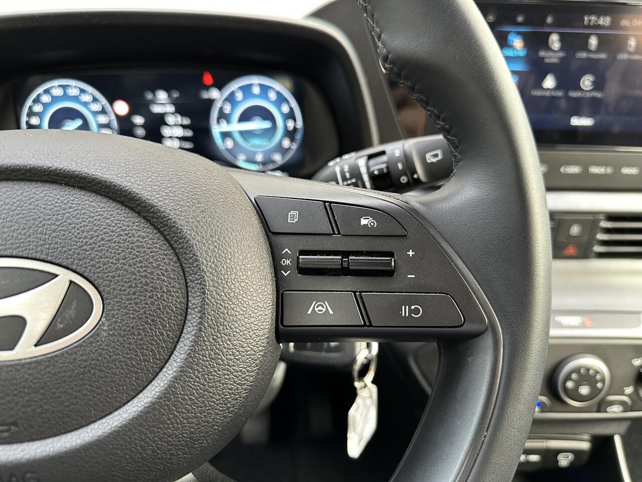 Hyundai I 20 1.0 T-GDI Comfort / Navigatie / Cruise / Elektrische Ramen V+A / Apple Carplay & Android Auto / 16'' LM Velgen /