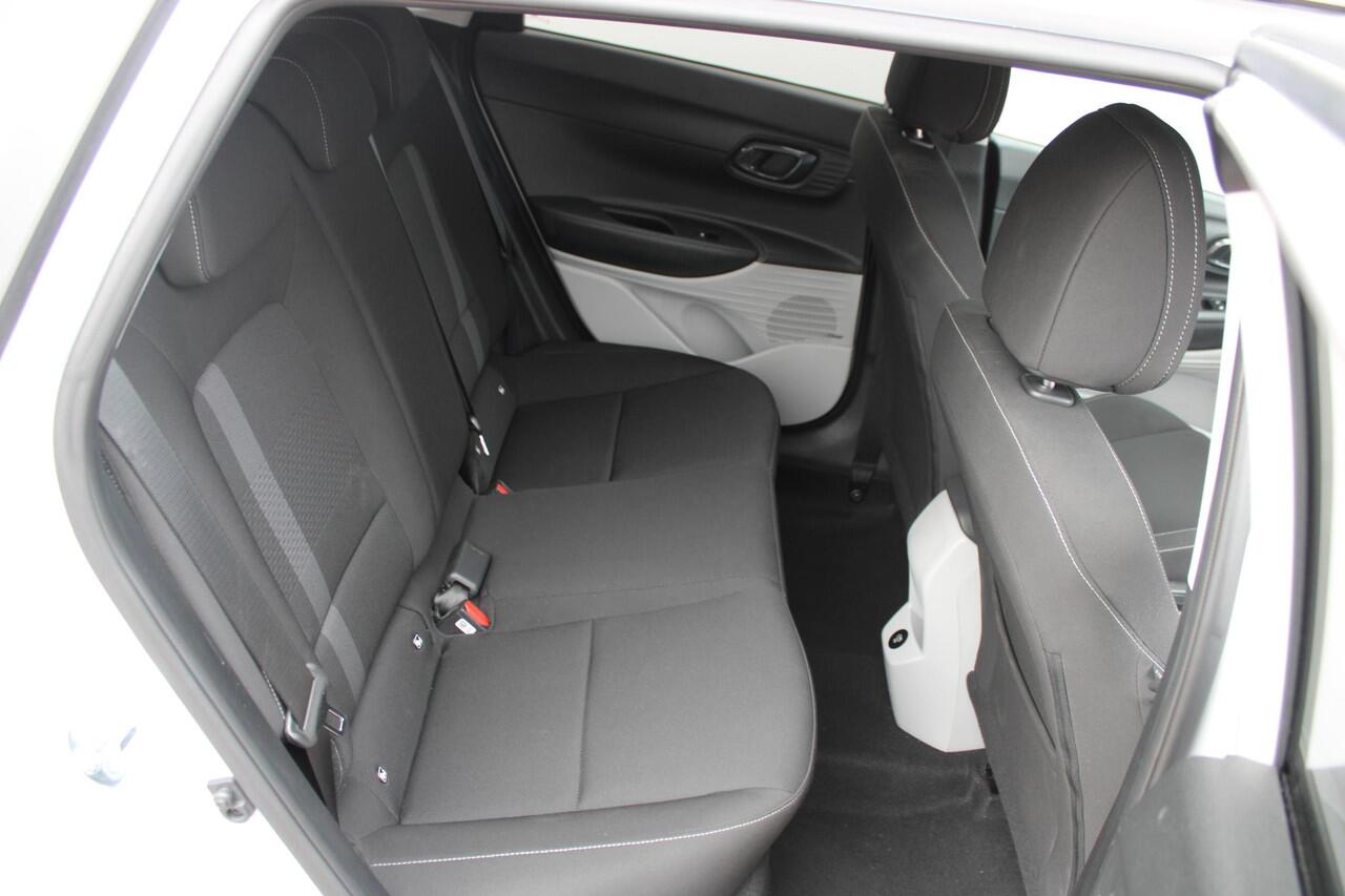 Hyundai I 20 1.0 T-GDI 100 Premium DCT-7 Automaat Airco Carplay Camera Vol Super mooie auto