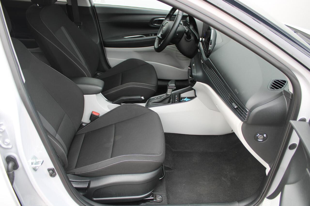 Hyundai I 20 1.0 T-GDI 100 Premium DCT-7 Automaat Airco Carplay Camera Vol Super mooie auto