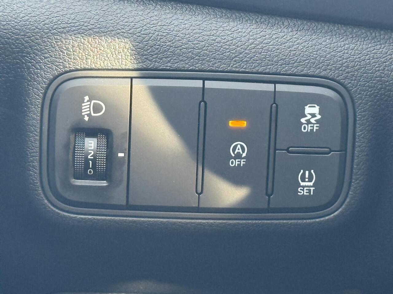 Hyundai I 20 1.0 T-GDI Comfort | Apple Carplay / Android Auto | Navigatie | Cruise Control | Camera | Airco | Lichtmetaal | Uit Voorraad Leverbaar |