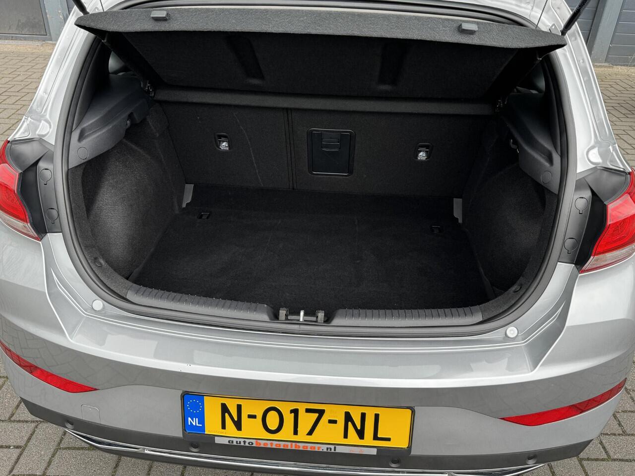 Hyundai I 30 1.0 T-GDI MHEV COMFORT SMART I APPLE CARPLAY I ACHTERUITRIJCAMERA I CRUISE CONTROL I NAVIGATIE I CLIMATE CONTROL