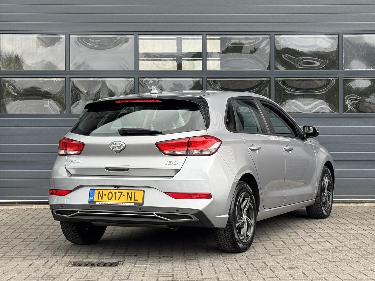 Hyundai I 30 1.0 T-GDI MHEV COMFORT SMART I APPLE CARPLAY I ACHTERUITRIJCAMERA I CRUISE CONTROL I NAVIGATIE I CLIMATE CONTROL