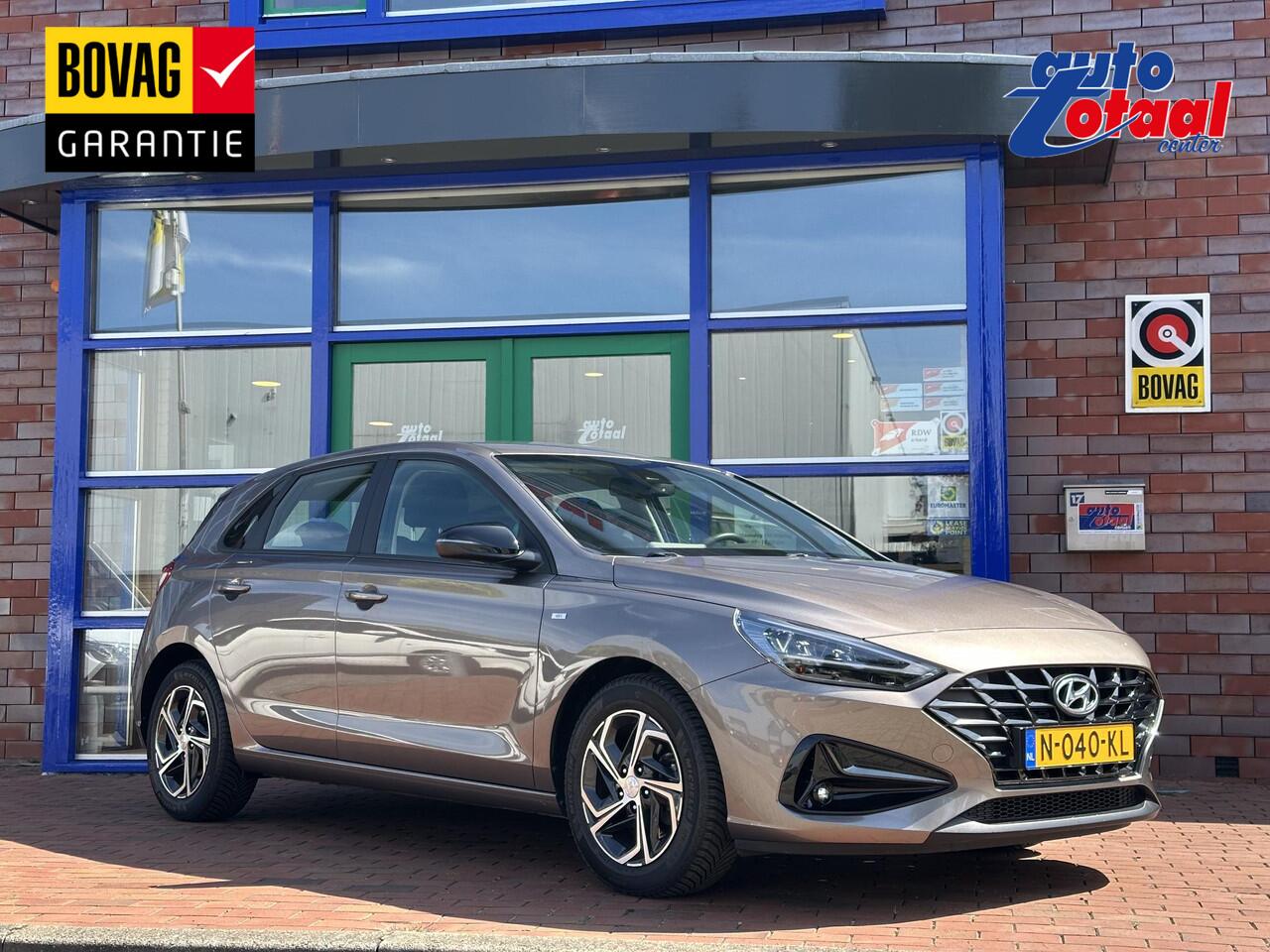 Hyundai I 30 1.0 T-GDi MHEV Comfort Smart | Navi | Airco | Camera en Sensoren