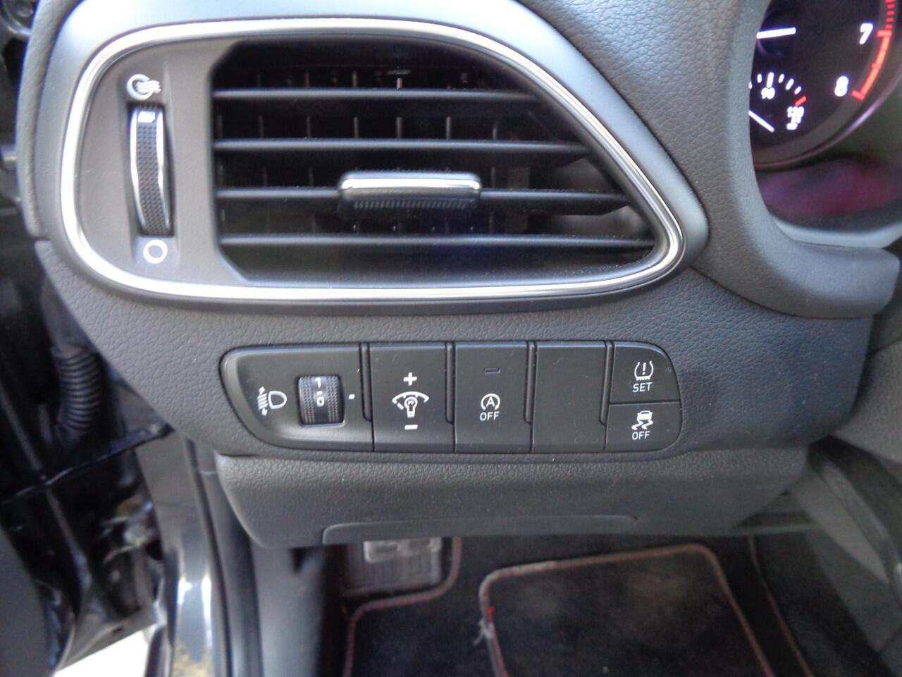 Hyundai I 30 1.5 T-GDi MHEV