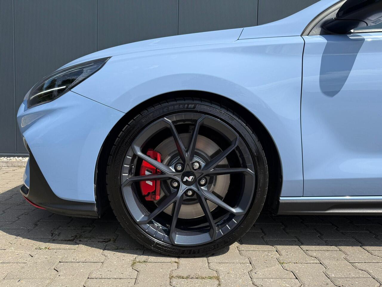 Hyundai I 30 2.0 N schaalstoelen / pipercross intake