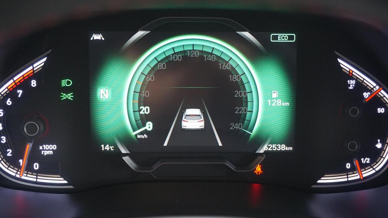 Hyundai I 30 1.5 T-GDi 160pk N Line Navi LED 18inch LM Keyless Groot scherm A-Camera *Sunset Red Metallic* Unieke i30!