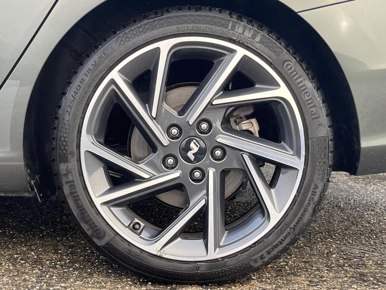 Hyundai I 30 Wagon N Line Sky 1.5 T-GDi MHEV 160pk | SCHUIF/KANTELDAK | N-LINE PACK | 1e EIGENAAR! | 18'' 2-TONE LM-VELGEN |