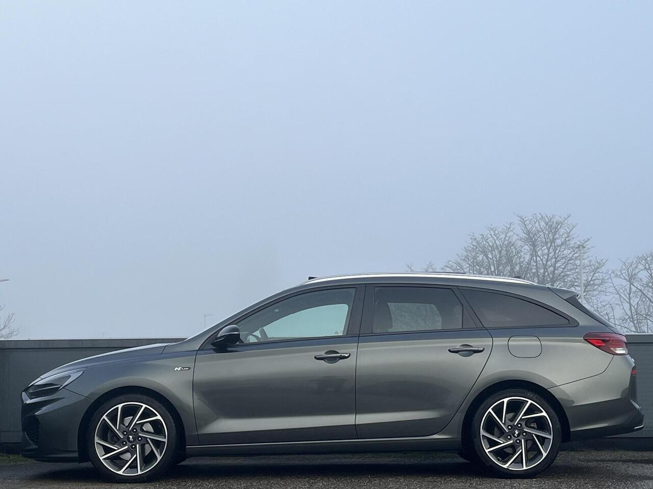 Hyundai I 30 Wagon N Line Sky 1.5 T-GDi MHEV 160pk | SCHUIF/KANTELDAK | N-LINE PACK | 1e EIGENAAR! | 18'' 2-TONE LM-VELGEN |