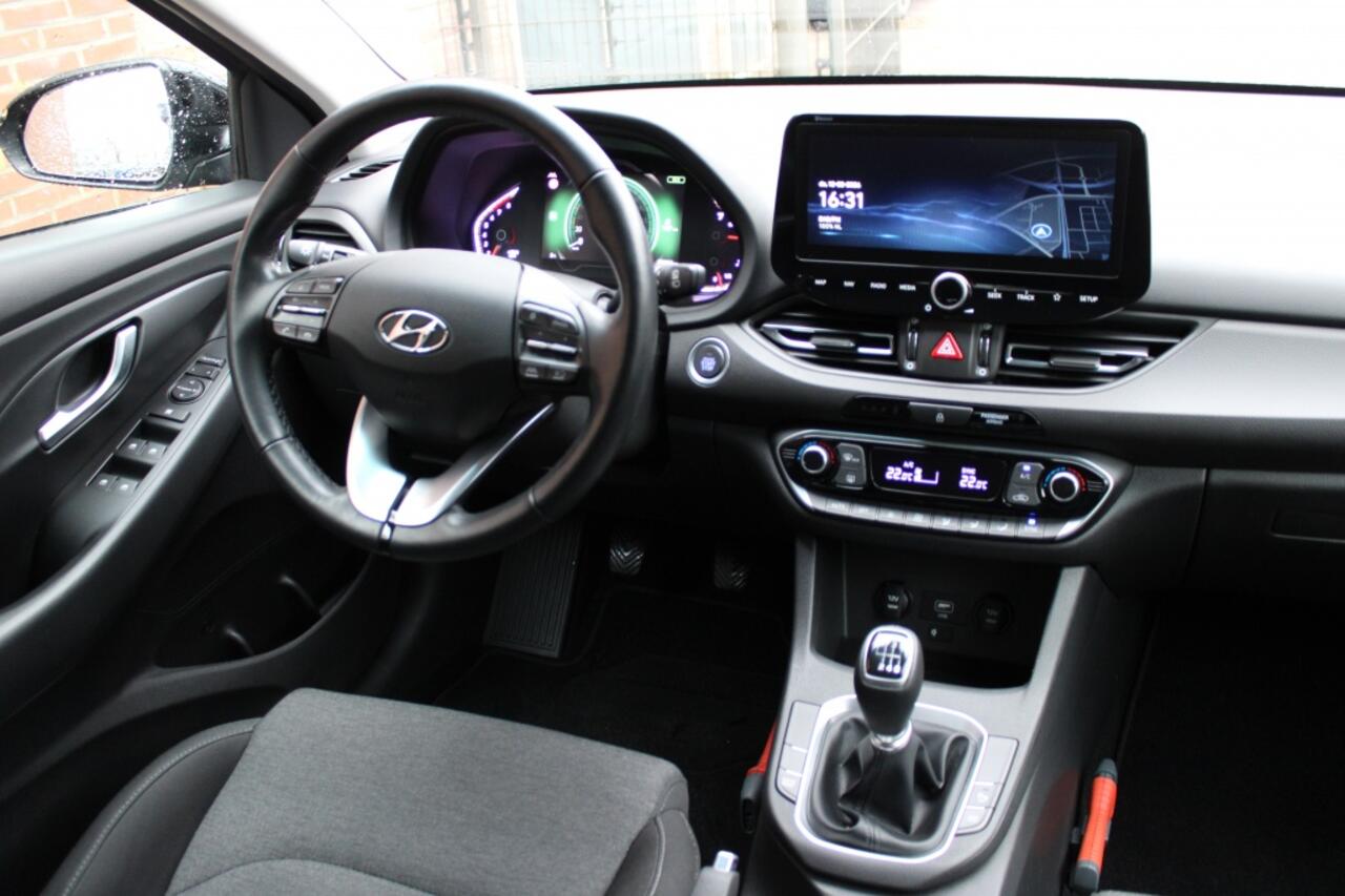 Hyundai I 30 Wagon 1.0 T-GDi MHEV Comfort Smart | Camera | Clima | Navigatie