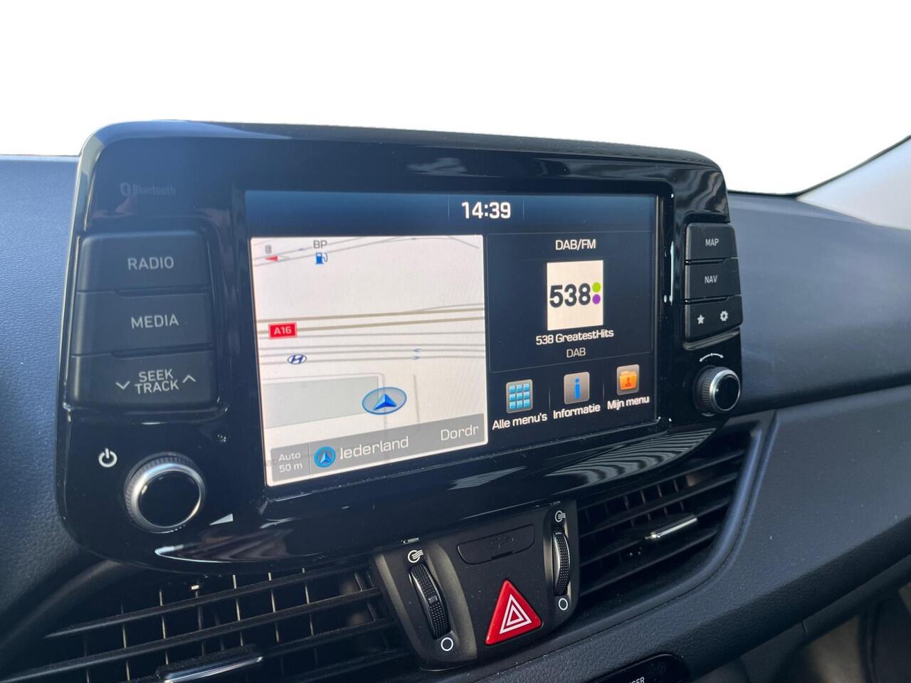 Hyundai I 30 Comfort 1.0 T-GDI 120pk | NAVI | CLIMA | CAMERA| APPLE CARPLAY / ANDROID AUTO |