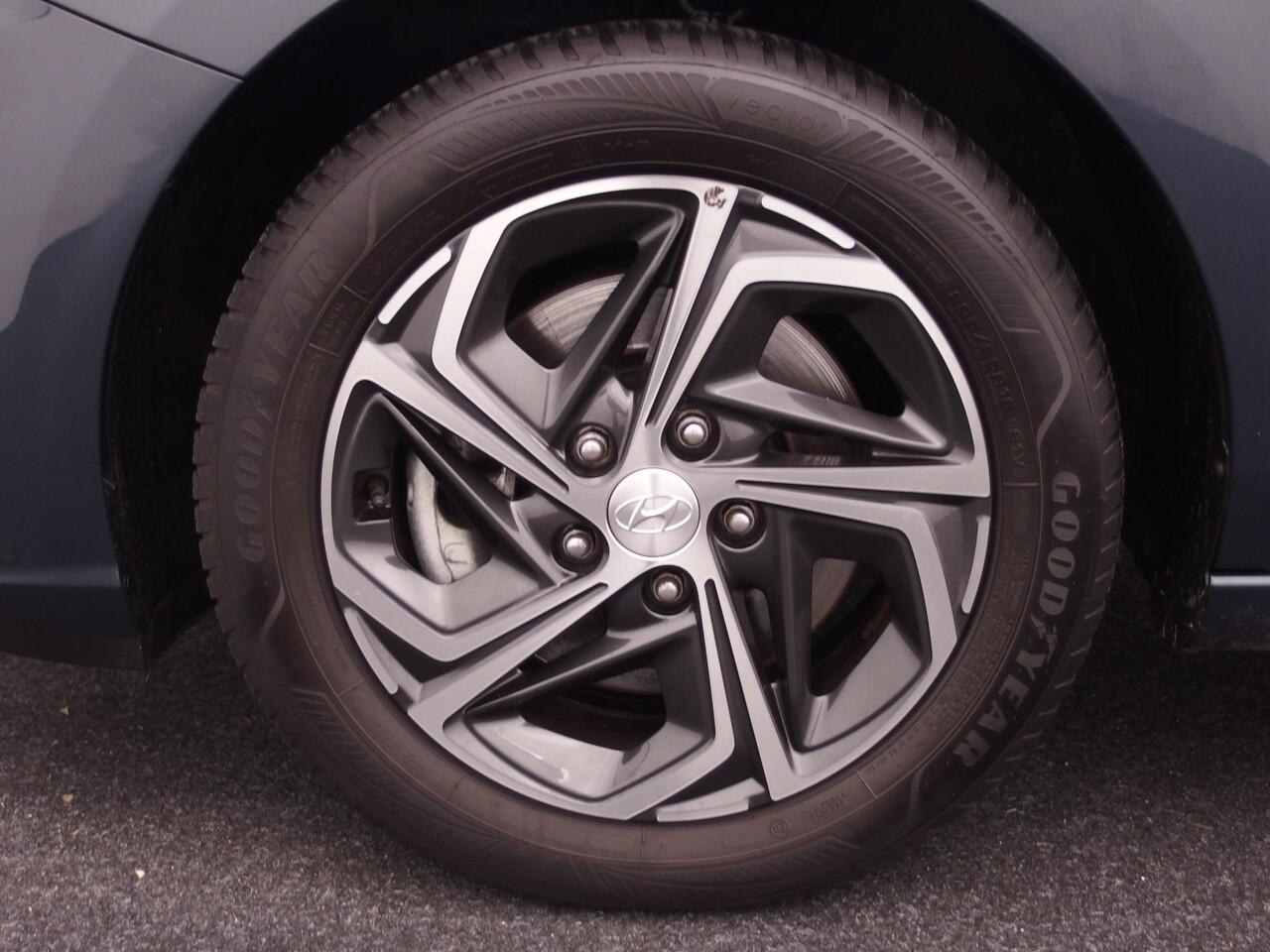 Hyundai I 30 Wagon 1.0 T-GDi MHEV Comfort Smart KEYLESS / VIRTUAL / CAMERA / CARPLAY / FULL LED / DAB+ / PDC / CRUISE / NL-AUTO