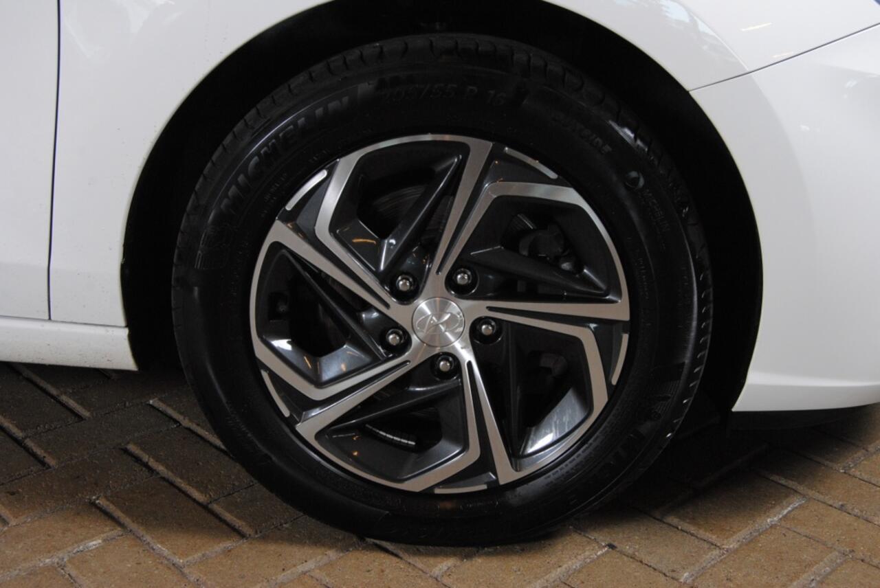 Hyundai I 30 1.0 T-GDi MHEV Comf.|| Apple Carplay || Camera || Stoelverwarmin