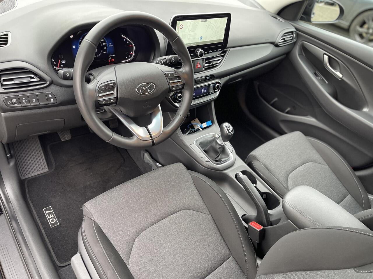 Hyundai I 30 Wagon 1.0 T-GDi MHEV Comfort Smart | Navigatie | Camera | Apple Carplay/Android Auto | Keyless Entry | LED Koplampen | Cruise & Climate Control | Rijklaarprijs!