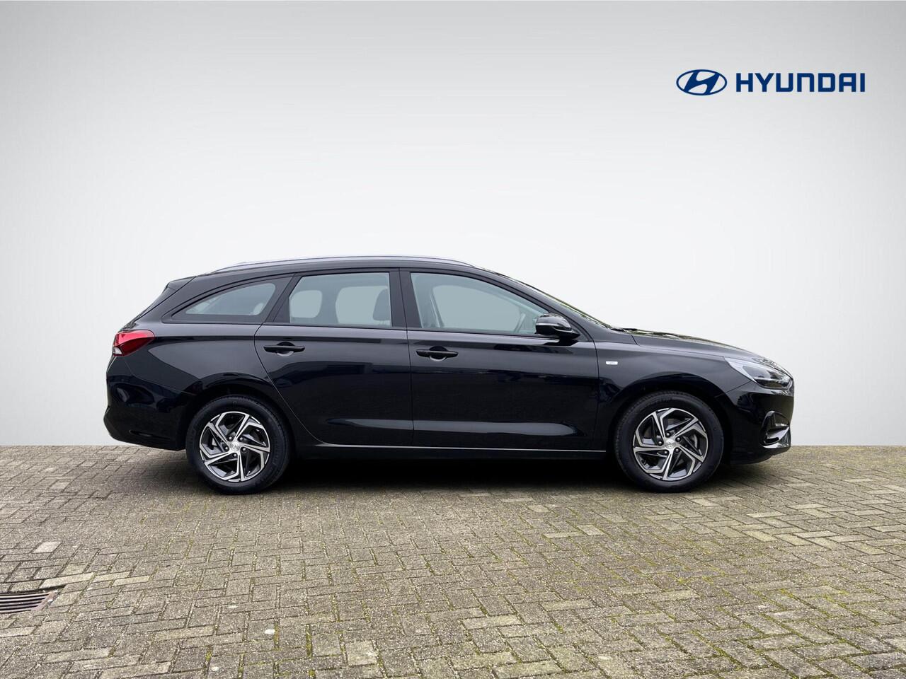 Hyundai I 30 Wagon 1.0 T-GDi MHEV Comfort Smart | Navigatie | Camera | Apple Carplay/Android Auto | Keyless Entry | LED Koplampen | Cruise & Climate Control | Rijklaarprijs!