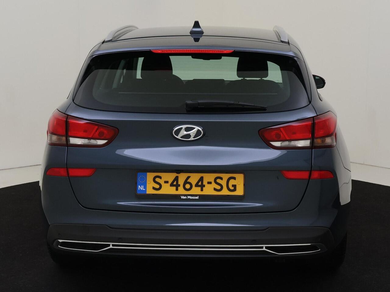 Hyundai I 30 Wagon 1.0 T-GDi MHEV Comfort Smart | Navigatie | Achteruitrijcamera | Climate Control | Keyless | Lichtmetalen velgen 16"