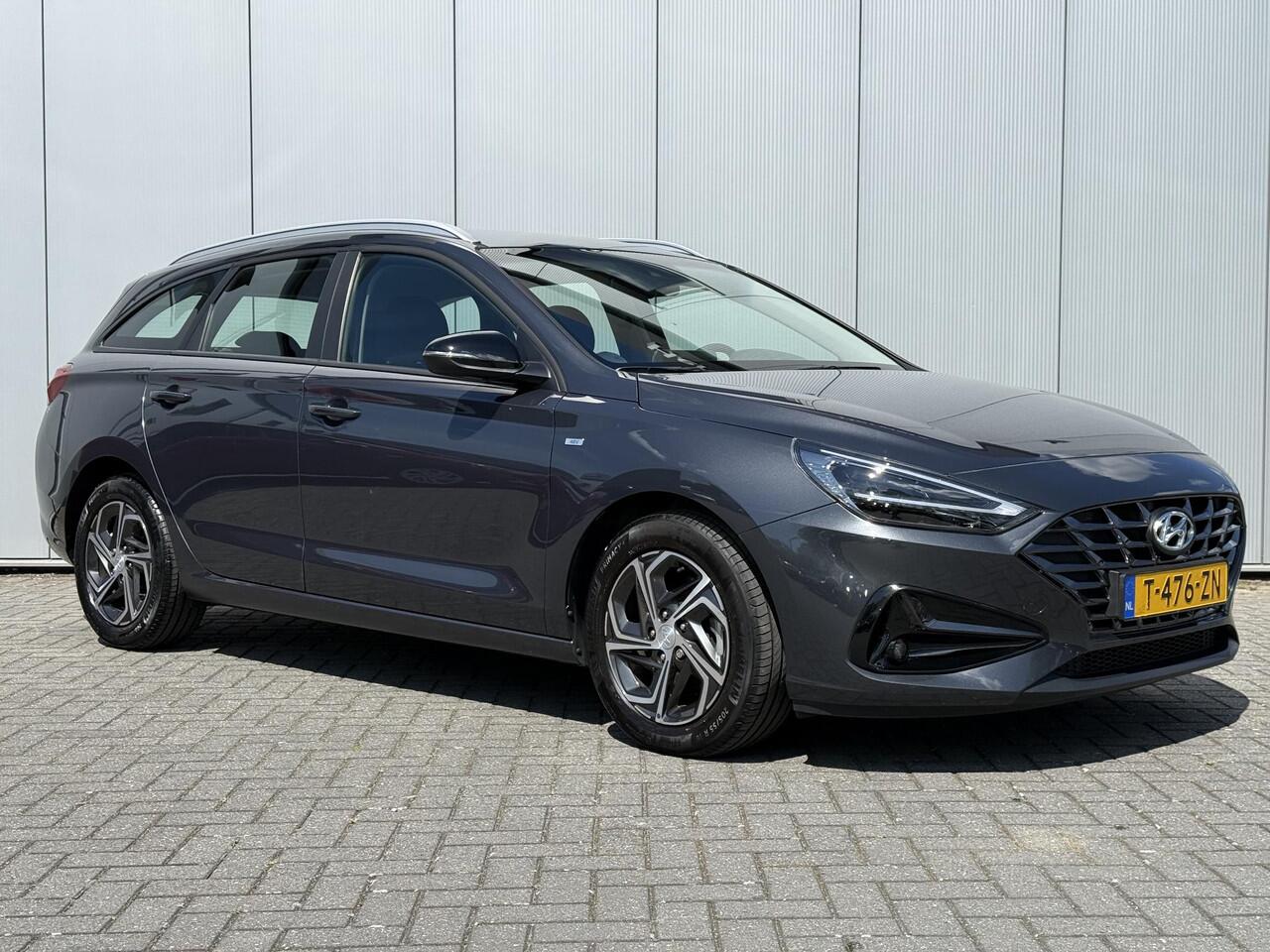 Hyundai I 30 Wagon 1.0 T-GDi MHEV Comfort Smart / Navigatie / Airco / Cruise Control / Apple Carplay & Android Auto / Digitaal Dashboard / Elek. Ramen / 1ste Eigenaar /