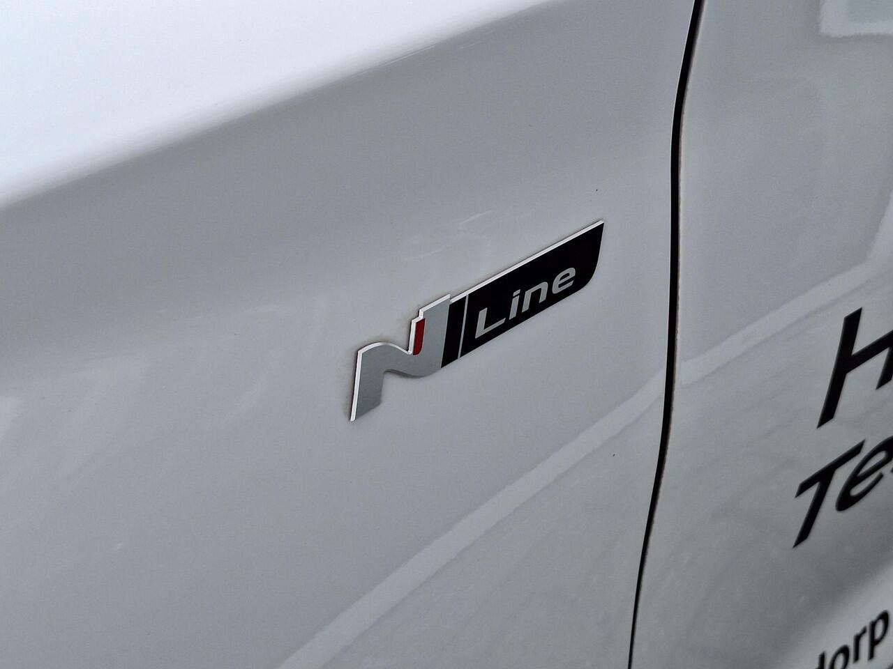 Hyundai I 30 Wagon 1.5 T-GDi MHEV N Line | Achteruitrijcamera | Stoel/stuurverwarming | Stoelgeheugen | Half leder/suède stoelen | Apple Carplay/Android Auto |