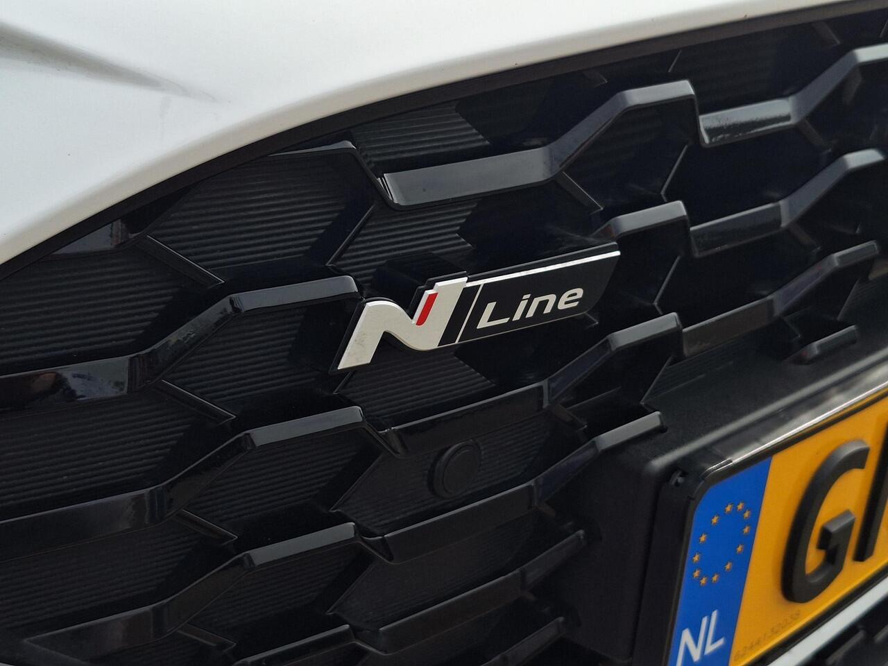 Hyundai I 30 Wagon 1.5 T-GDi MHEV N Line | Achteruitrijcamera | Stoel/stuurverwarming | Stoelgeheugen | Half leder/suède stoelen | Apple Carplay/Android Auto |