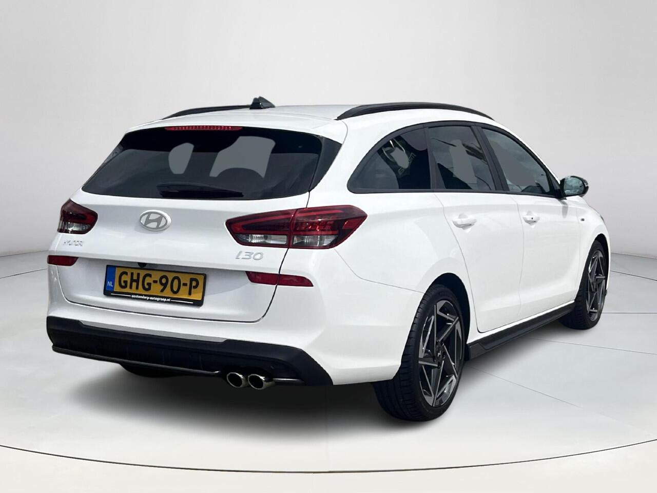 Hyundai I 30 Wagon 1.5 T-GDi MHEV N Line | Achteruitrijcamera | Stoel/stuurverwarming | Stoelgeheugen | Half leder/suède stoelen | Apple Carplay/Android Auto |