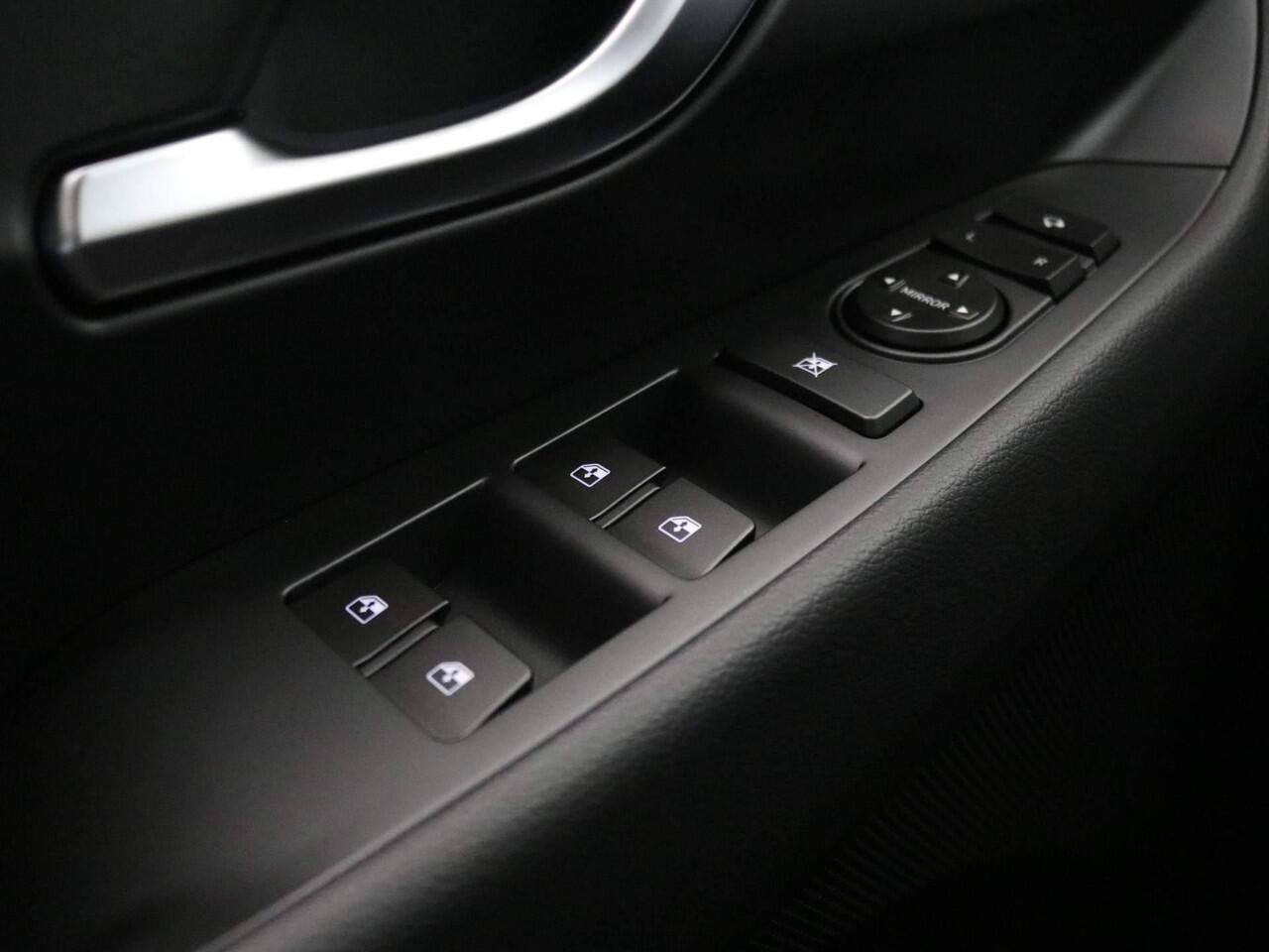 Hyundai I 30 Wagon 1.0 T-GDi MHEV Comfort / Navigatie + Android Auto/Apple Carplay / DAB / Climate Control / Cruise Control / Achteruitrijcamera /