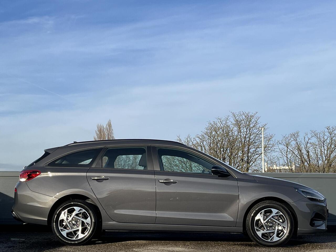 Hyundai I 30 Wagon 1.0 T-GDi Automaat MHEV Comfort DCT | ¤4.700 KORTING | APPLE CARPLAY / ANDROID AUTO | DRAADLOZE TELEFOONLADER |