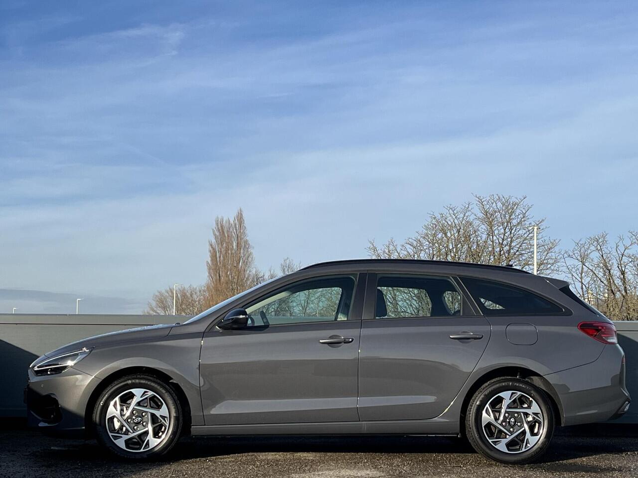 Hyundai I 30 Wagon 1.0 T-GDi Automaat MHEV Comfort DCT | ¤4.700 KORTING | APPLE CARPLAY / ANDROID AUTO | DRAADLOZE TELEFOONLADER |