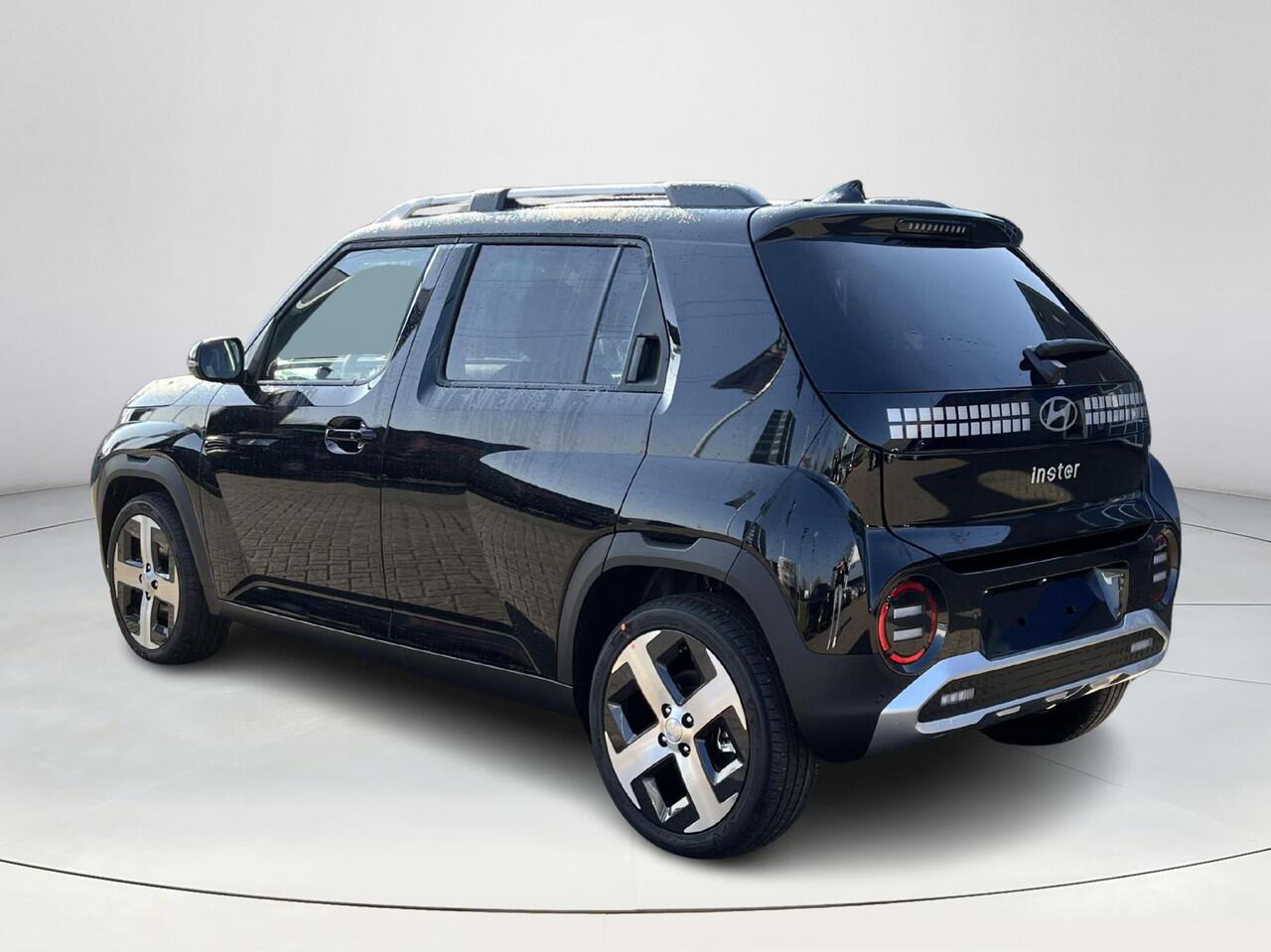 Hyundai INSTER Evolve 49 kWh | 3.000,- korting | Gratis laadstation t.w.v. 589,- | Uit voorraad leverbaar |