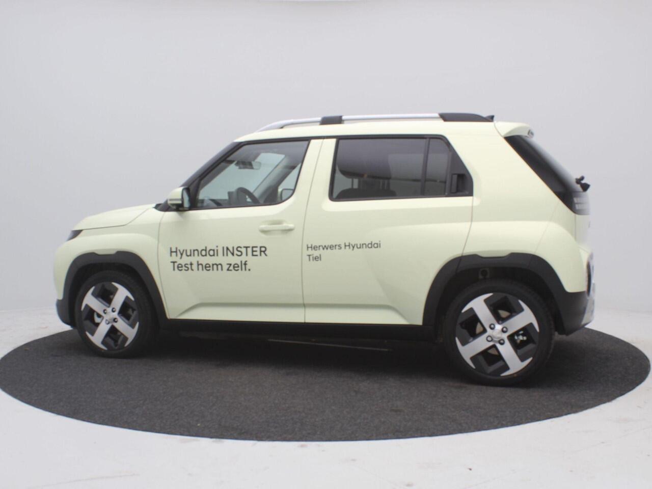 Hyundai INSTER Evolve Sky W&T 49 kWh