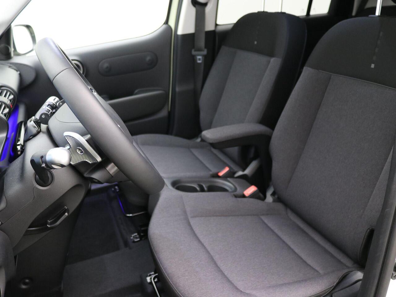 Hyundai INSTER Evolve Sky W&T 49 kWh