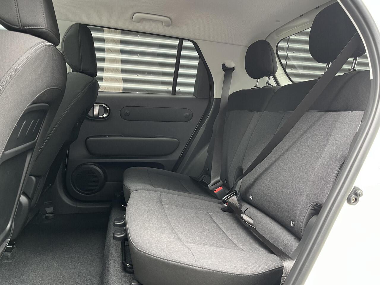 Hyundai INSTER Evolve 49 kWh | ¤3720 KORTING | WINTERPACK | TECHPACK | DODEHOEKDETECTIE | WARMTEPOMP |