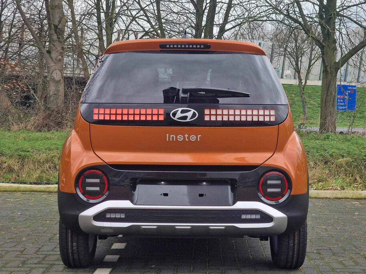 Hyundai INSTER Pulse 49 kWh |¤2525 KORTING|CAMERA|CLIMATE CONTROL|PARKEERSENSOREN|DRAADLOZE OPLADER|