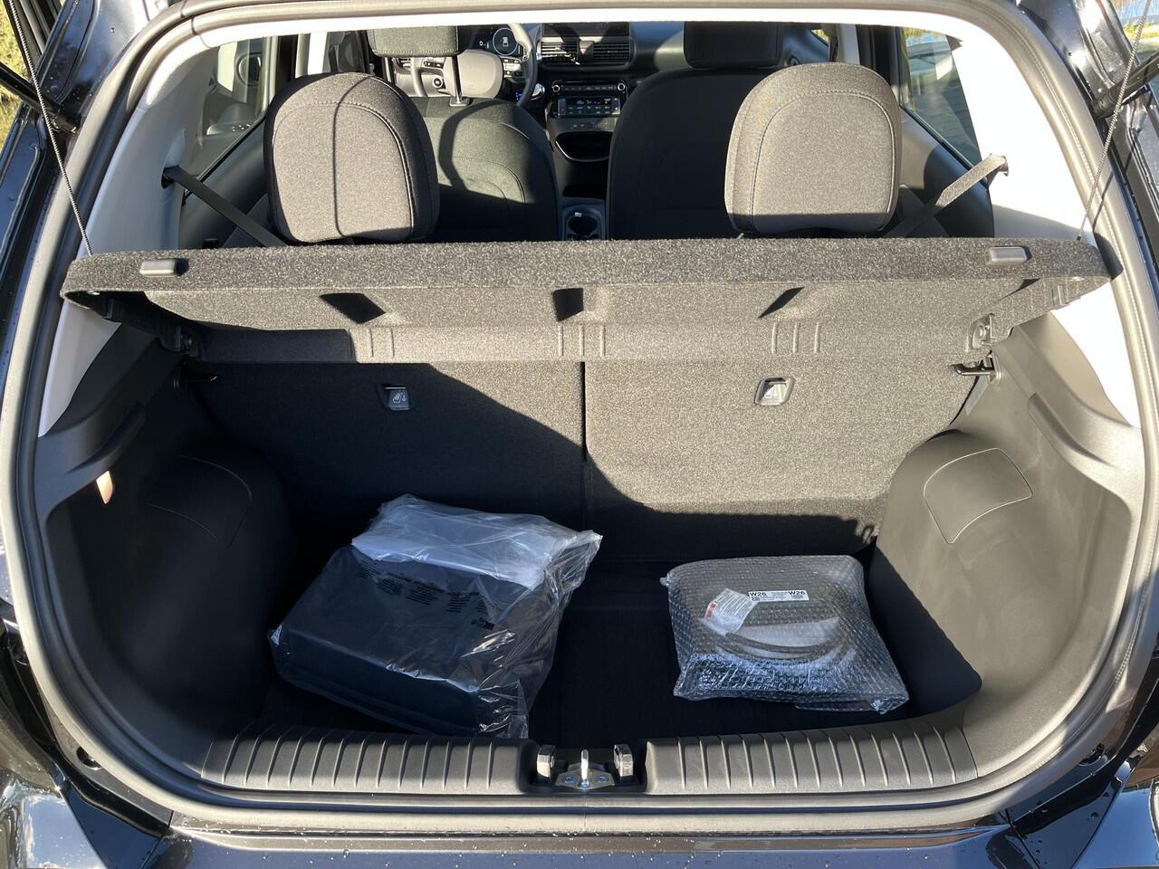 Hyundai INSTER E-Motion 49 kWh |¤2525 KORTING|VOORRAAD|NAVIGATIE|CAMERA|SENSOREN|