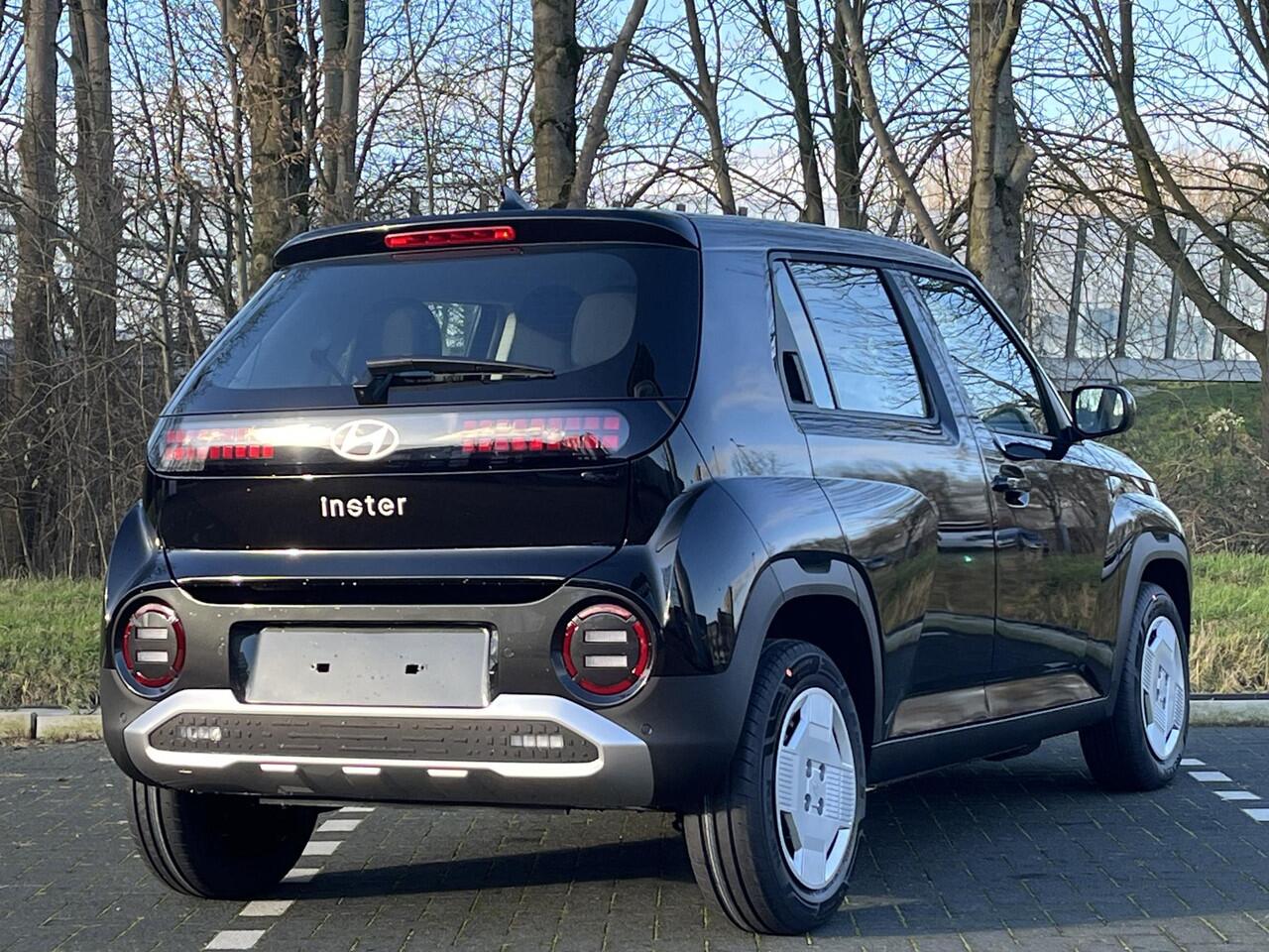 Hyundai INSTER E-Motion 49 kWh |¤2525 KORTING|VOORRAAD|NAVIGATIE|CAMERA|SENSOREN|