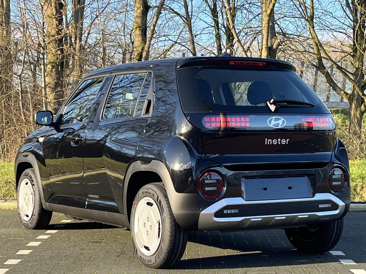 Hyundai INSTER E-Motion 49 kWh |¤2525 KORTING|VOORRAAD|NAVIGATIE|CAMERA|SENSOREN|