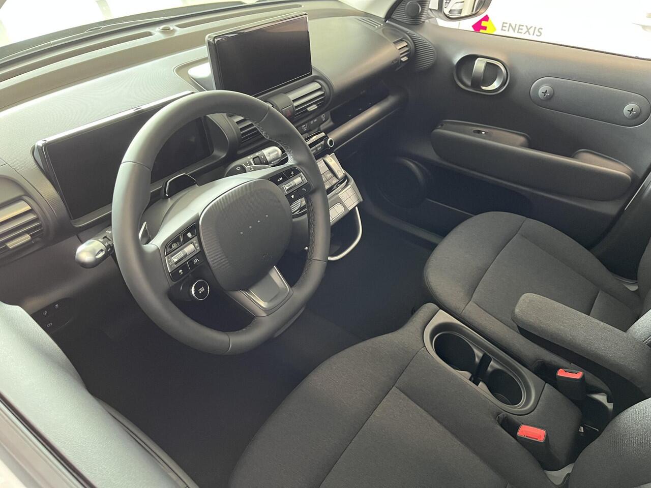 Hyundai INSTER Evolve 49 kWh | 3.000,- korting | Gratis laadstation t.w.v. 589,- | Uit voorraad leverbaar | Winter + Tech Pack!