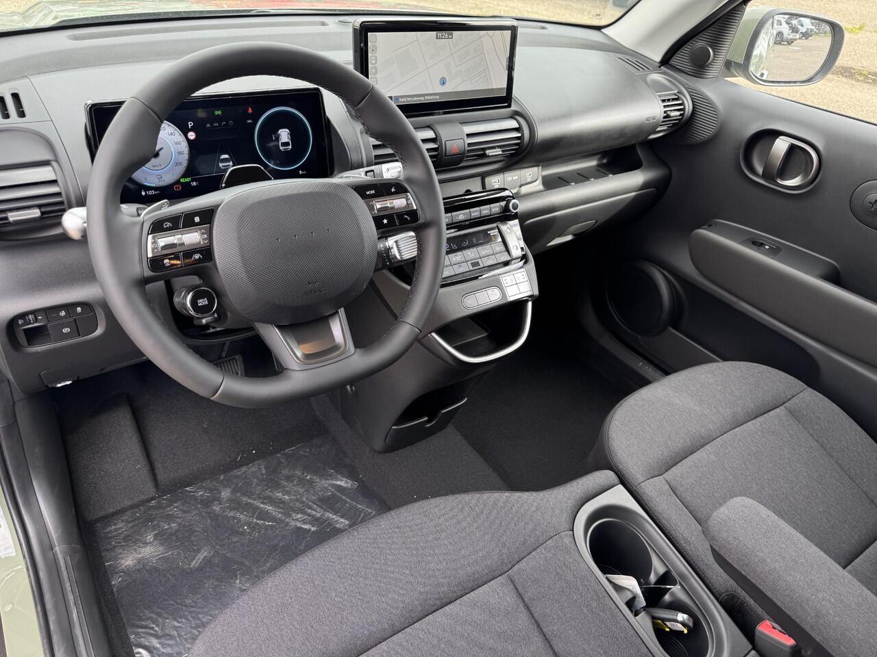 Hyundai INSTER Pulse 49 kWh Winter Pack