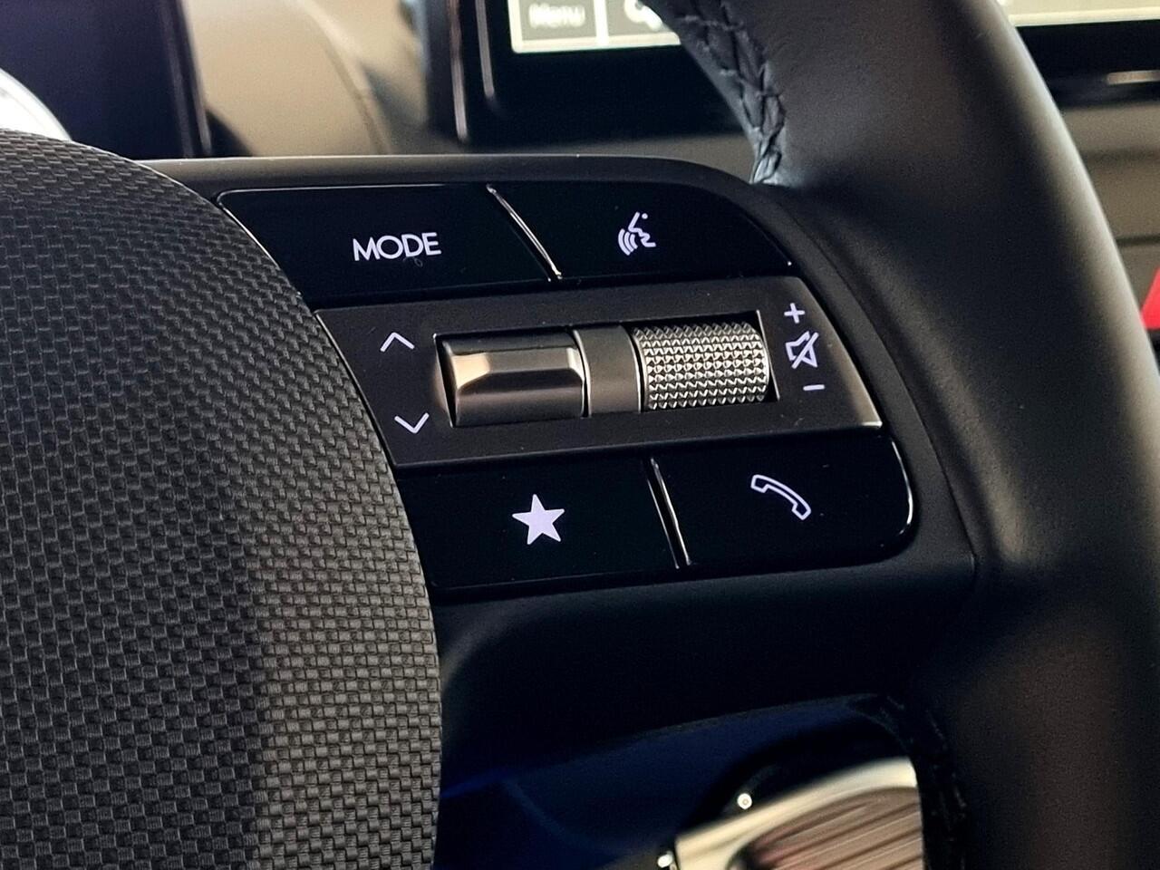 Hyundai INSTER Evolve Sky Plus 49 kWh / Apple Carplay / Android Auto / 360 camera / parkeersensoren voor & acchter