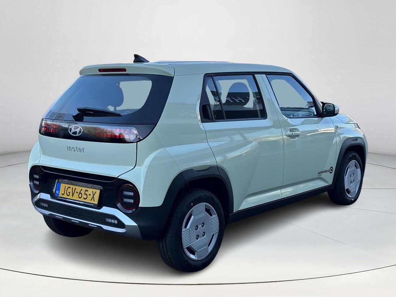 Hyundai INSTER E-Motion 49 kWh | Demo korting |