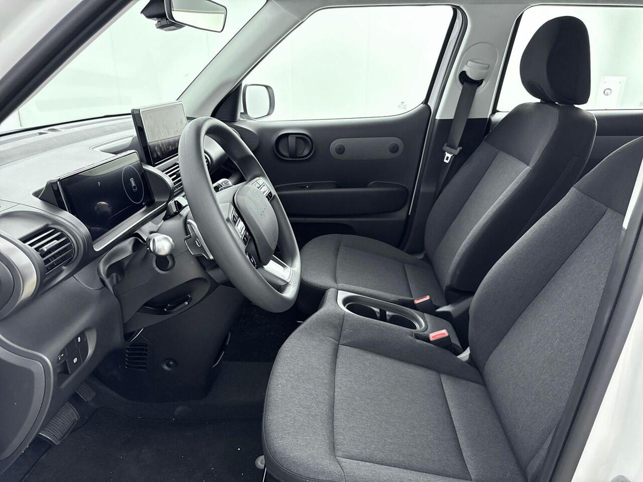 Hyundai INSTER E-MOTION 49 kWh | BTW auto | Lage bijtelling