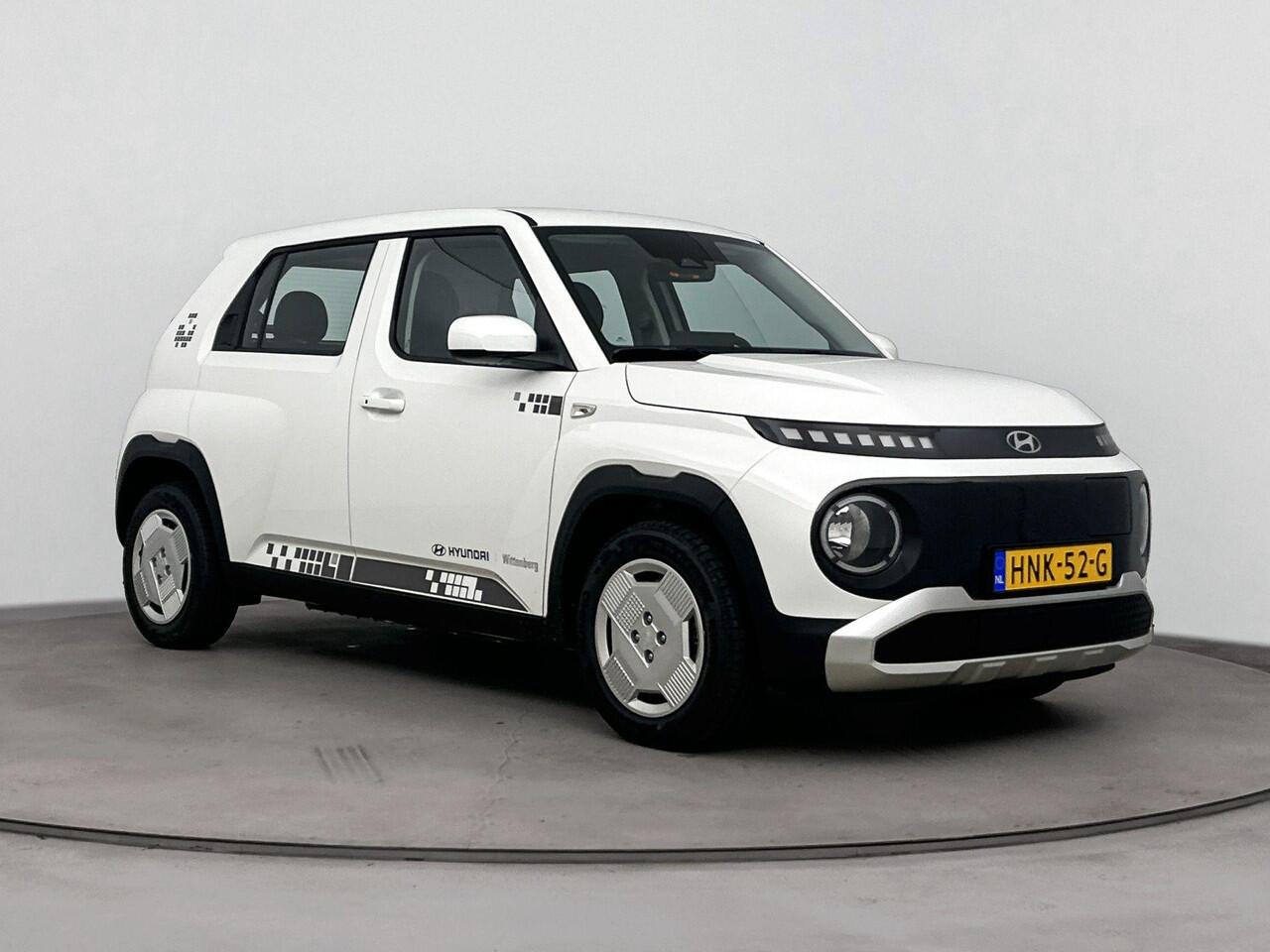 Hyundai INSTER E-MOTION 49 kWh | BTW auto | Lage bijtelling