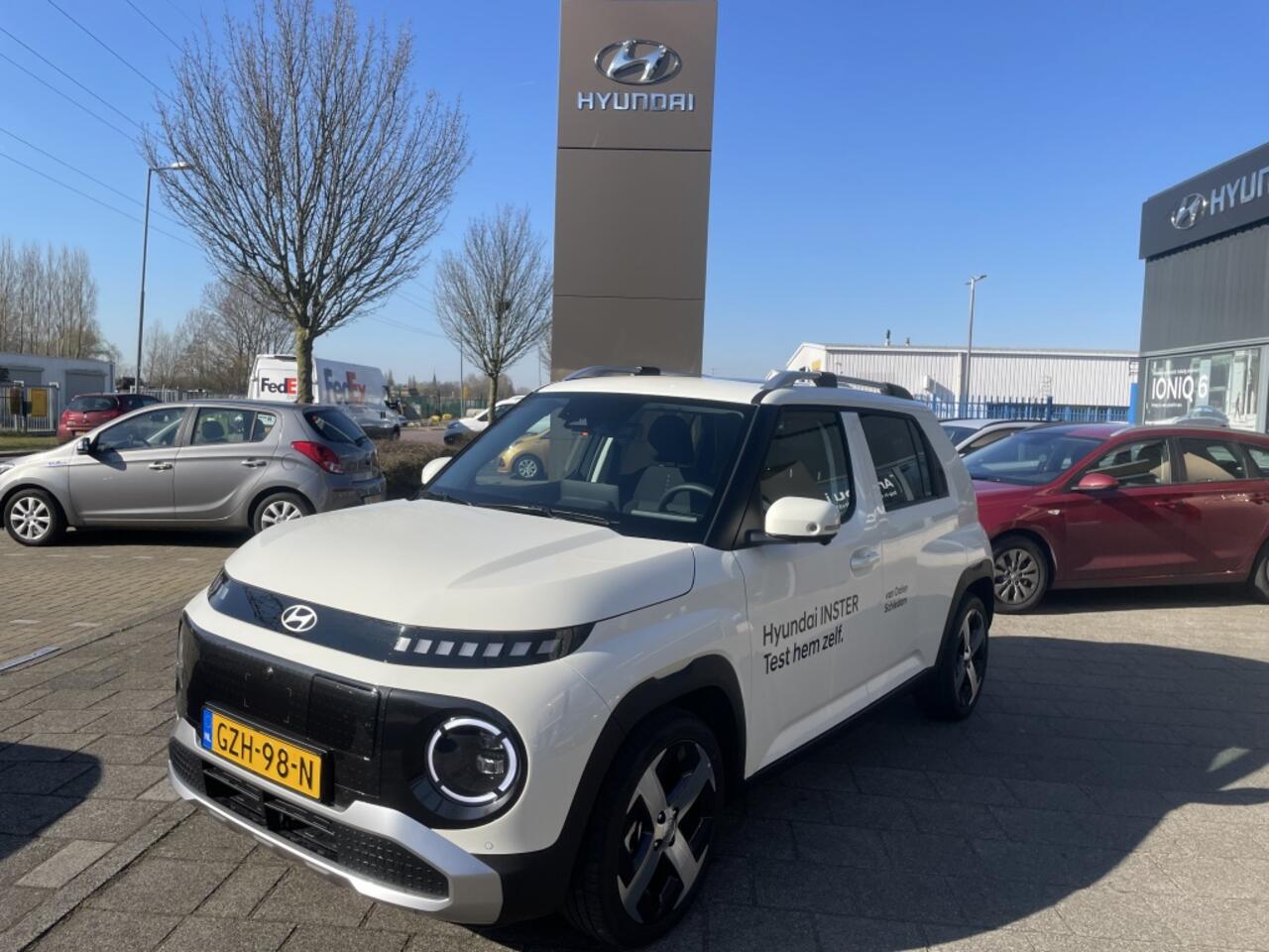 Hyundai INSTER Evolve Sky Plus 49 kWh*RIJKLAARPRIJS*