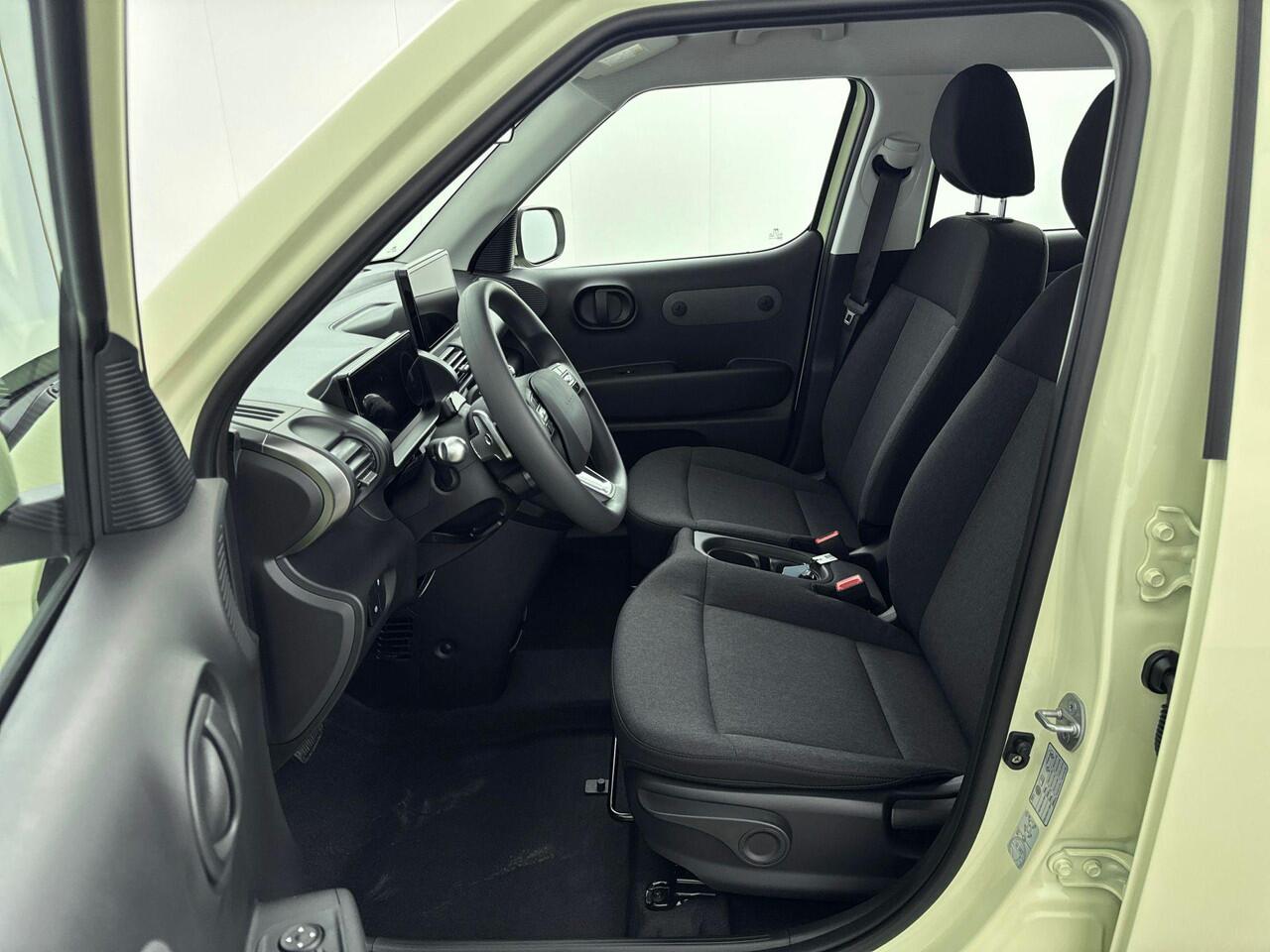 Hyundai INSTER E-Motion 42 kWh | 3-Fasen | Snelladen | Navigatie | Camera | Parkeersensoren