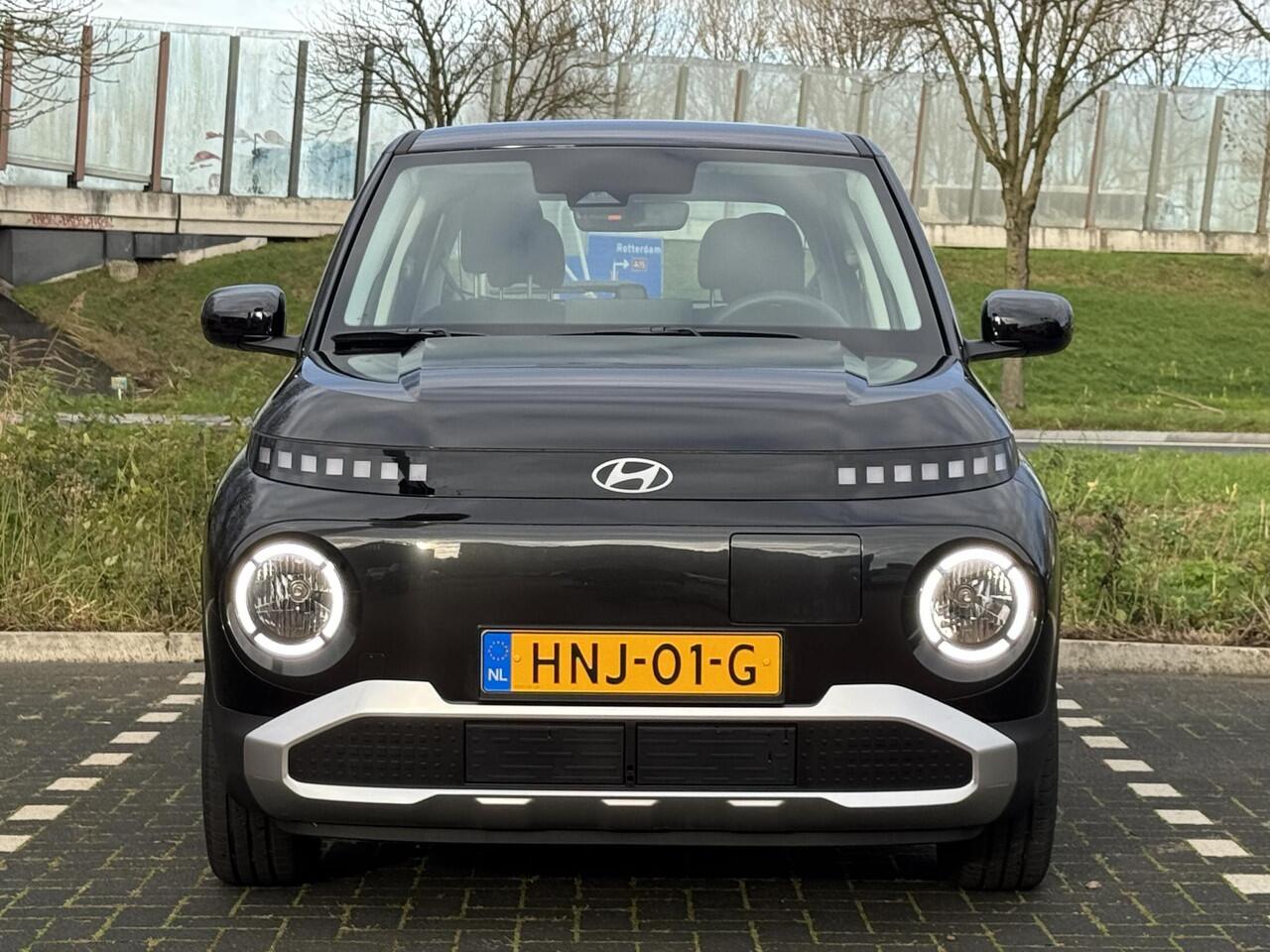 Hyundai INSTER E-Motion 49kWh 116pk | ¤3.125 KORTING | VOORRAAD | NAVI | CAMERA | PARKEERSENSOREN |