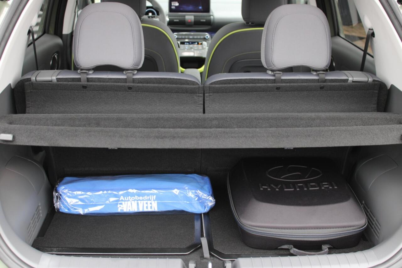 Hyundai INSTER Cross Sky Plus 49 kWh | 360 Camera | Clima | Adapt. Cruise | Ful