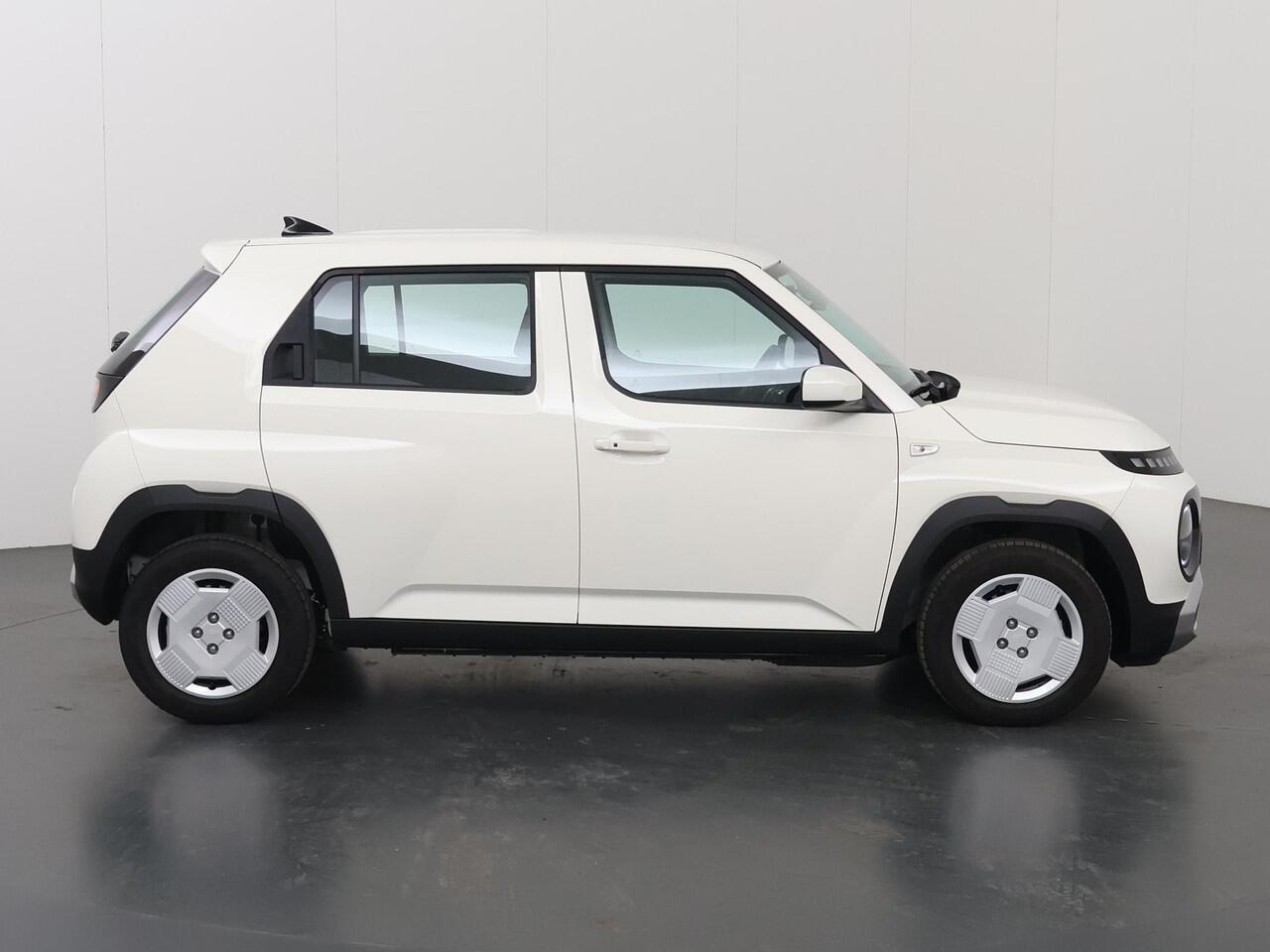 Hyundai INSTER E-Motion 42 kWh | SOH 99% | Navigatie | Parkeercamera | Cruise Control Adaptief | Climate Control | Keyless Go |